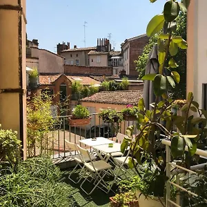 2* Hotel Croix Baragnon